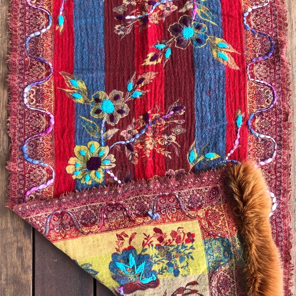 Shawl Scarf Wrap, Fur Trim, Embroidered - Picture 1 of 6